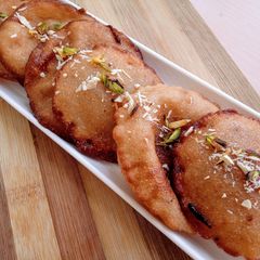 A picture of Malpua.