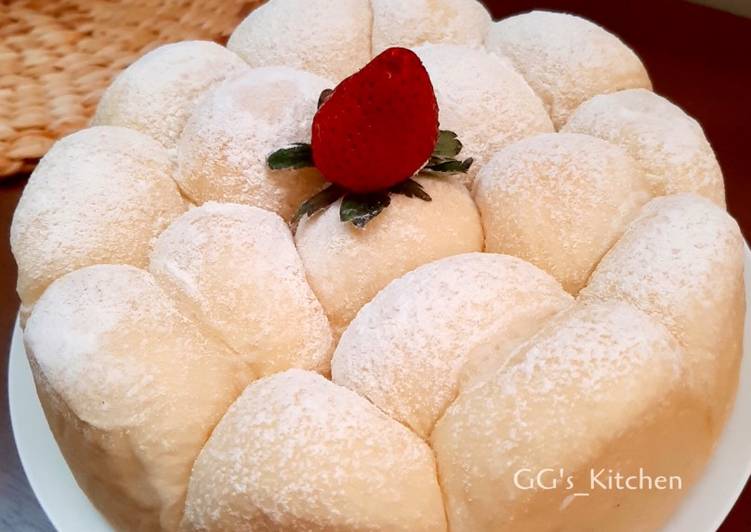 Japanese Soft &amp; Fluffy Milk Bread
(Roti Susu yang lagi Viral 😍)