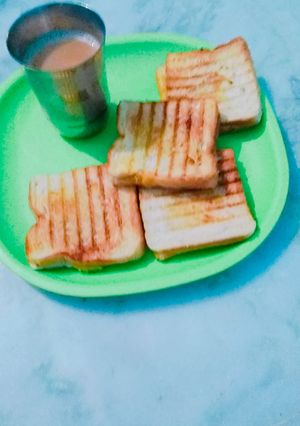 A picture of Grilled toast.