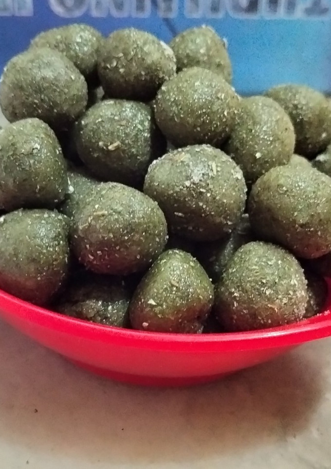 मुखवास, पुदिना गोळी (Mukhwas Pudina Goli Recipe In Marathi) रेसिपी चे मुख्य फोटो 