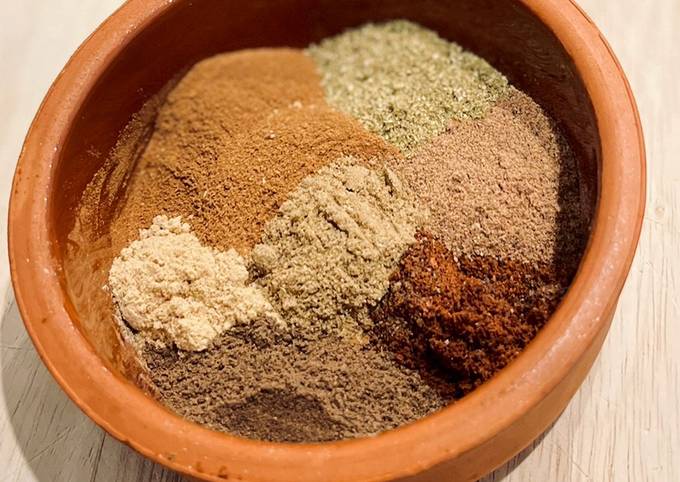 What Is Mixed Spice?