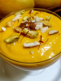A picture of Alphonso Mango Shrikhand.