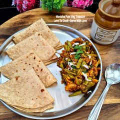 A picture of Cluster Beans-Potato-Gram Flour Dry Curry - Gwarfali Aloo Besan Sukhi Sabzi.