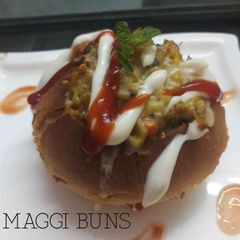A picture of Maggi Buns.