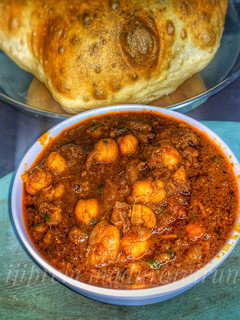 சென்னா மசாலா(Channa masala recipe in tamil) செய்முறை முக்கிய புகைப்படம்