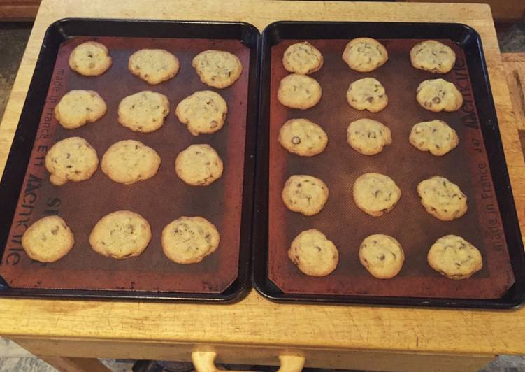 Step-by-Step Guide to Make Award-winning Chocolate Chip Cookies FUSF