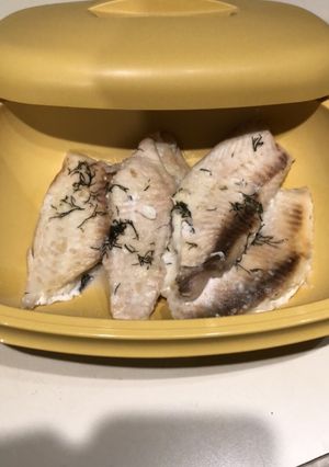 Una foto de Pescado Horneado con Eneldo y Limón
