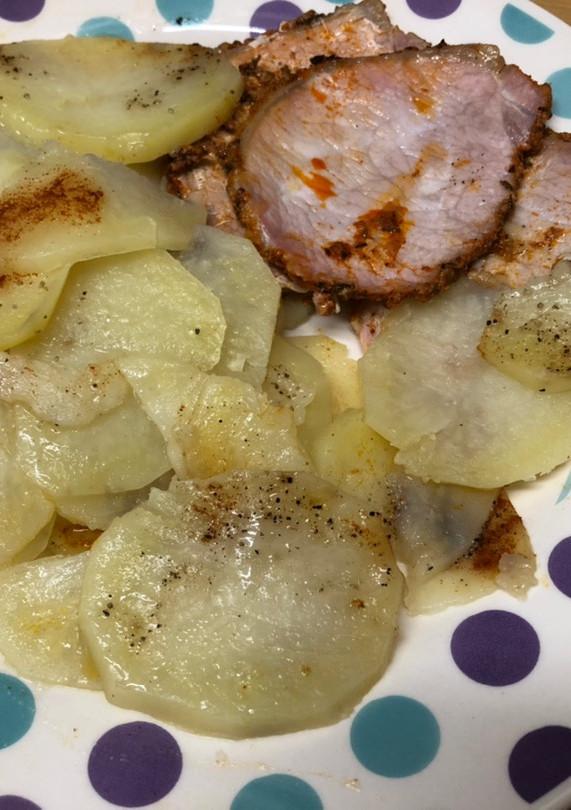 Una foto de Lomos adobados con patatas MCC