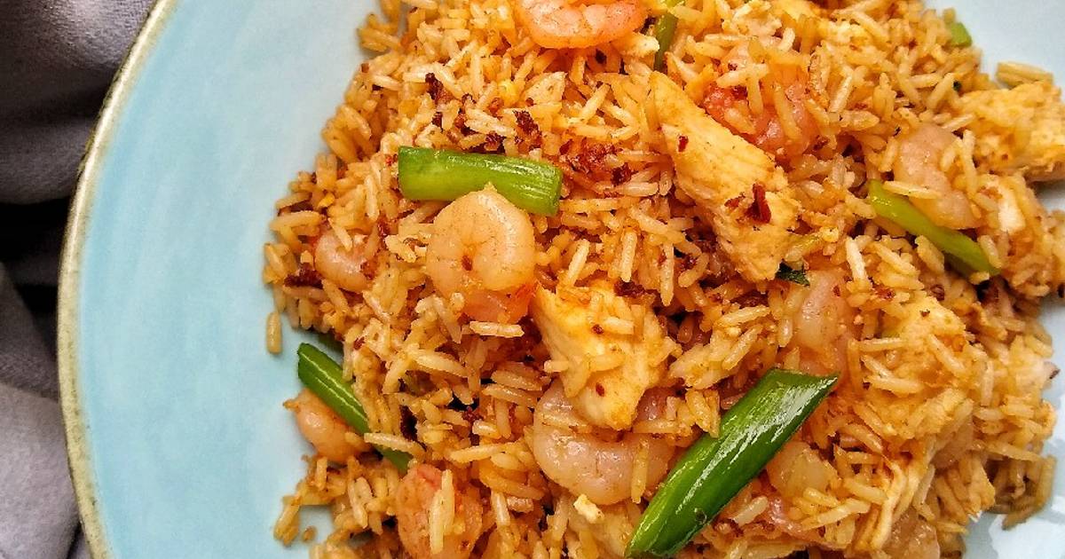 Shrimp Chicken Fried Rice Recipe By Natalie Marten Cookpad