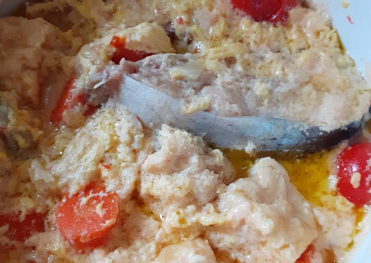 Langkah Mudah untuk memasak Patin Kuah Santan Telur (BB Booster), Bisa Manjain Lidah