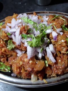 ரோட் சைடு ஸ்பைசி காளான் (Road side spicy kaalaan recipe in tamil) செய்முறை முக்கிய புகைப்படம்