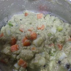A picture of Green vegetable korma.