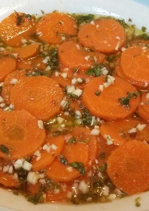 Foto principal de Zanahorias aliñadas al estilo sevillano