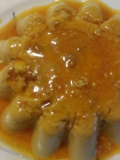 Una foto de Flan de turrón