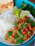 Wok de Tempeh con Salsa de Cacahuete