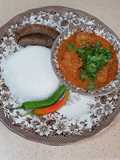 Thai red chilli chicken curry
