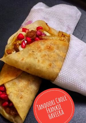 तंदुरी छोले फ्रँकी (chole frankie recipe in marathi) रेसिपी चे मुख्य फोटो 