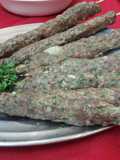 Brochetas de carne de cordero       (Kafta  o   Kabáb)