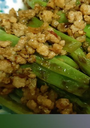 A picture of Dry-Fried String Beans.