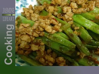 Dry-Fried String Beans