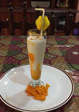 A picture of Mango lassi.