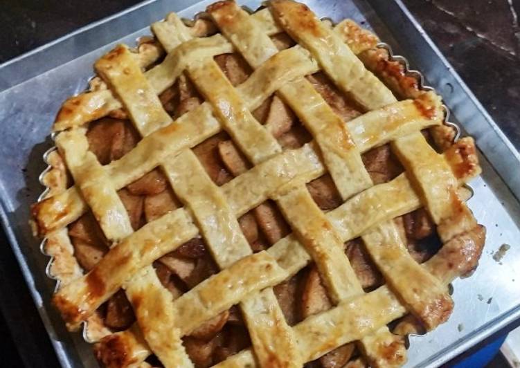 Langkah Mudah untuk Menyiapkan Cinnamon Caramel Apple Pie Anti Gagal