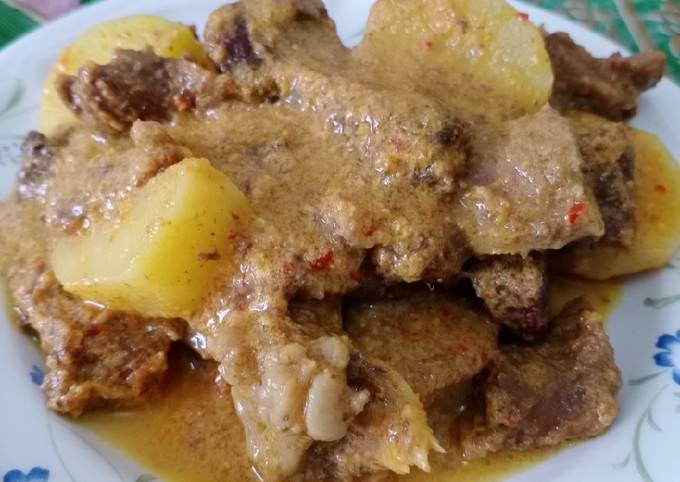 Resep: Rendang basah daging lembu campur kentang Sederhana Dan Enak