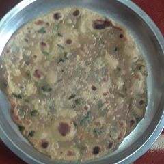 A picture of Methi thepla.