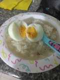 Sopa de Arroz con Cebolla y Huevo Cocido