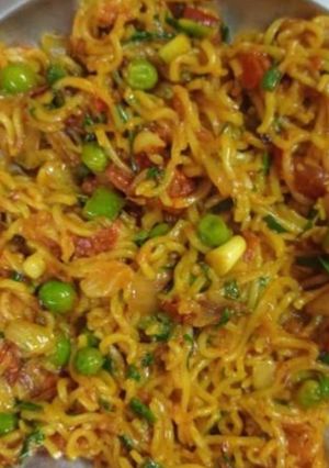 A picture of Vegetable maggi.
