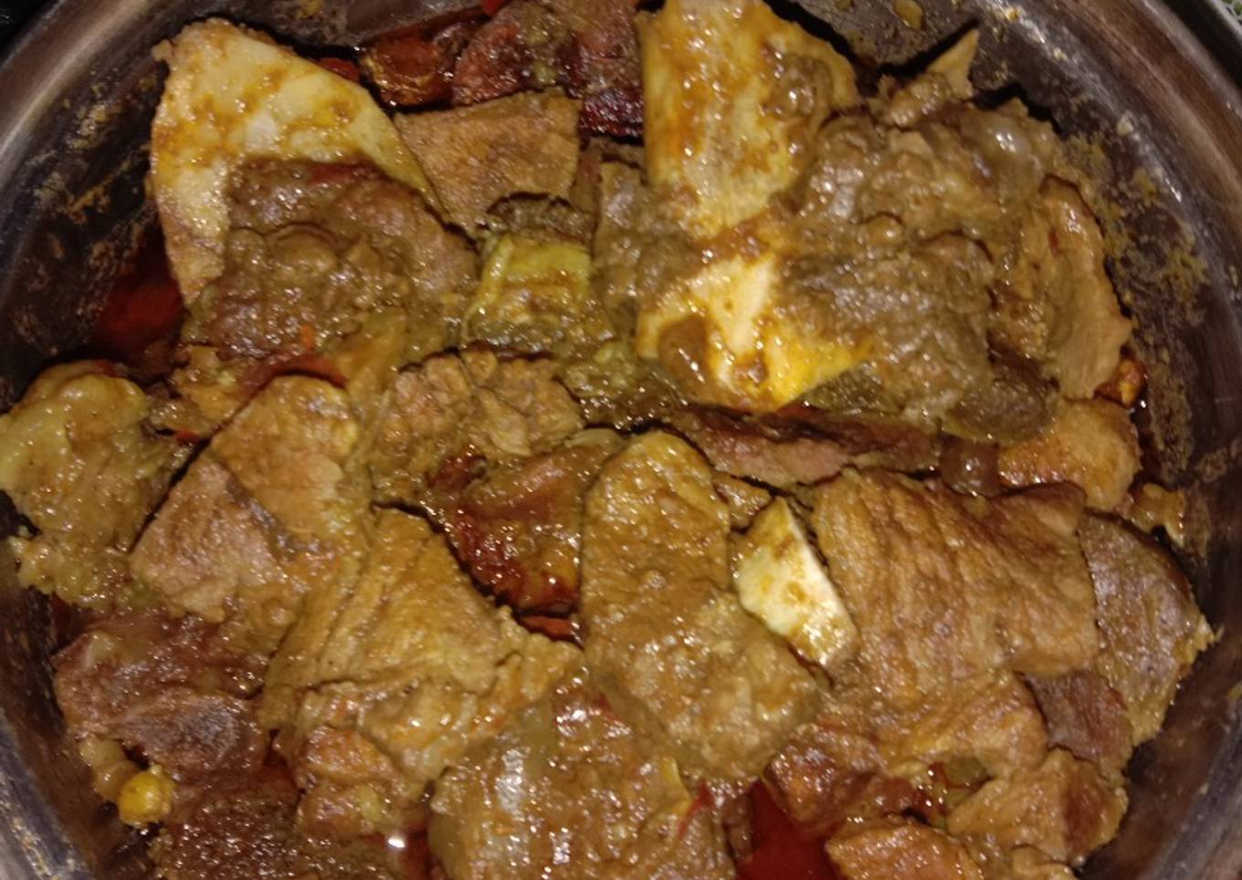 Rendang daging sapi Ala ala