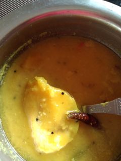 আম দিয়ে মুসুর ডাল(aam diye musur daal recipe in Bengali) রেসিপির প্রধান ছবি