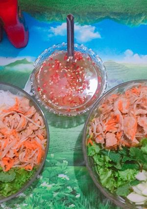 Hình của món Bún thịt xào.