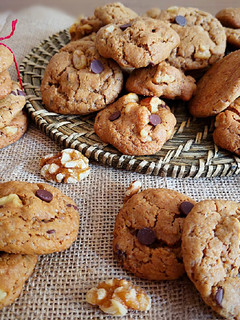 Foto principal de Galletas con chips de chocolate y nueces (veganas)