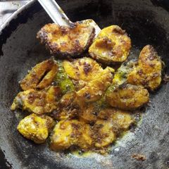 A picture of Fish fry.