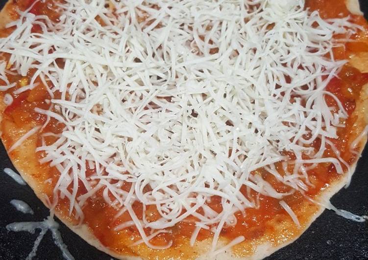 Recipe of Homemade Naan pizza
