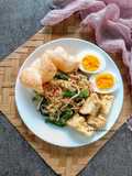 Lotek dengan telur rebus