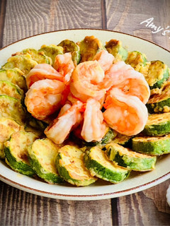 香煎櫛瓜蝦球 / 簡單年菜 的食譜成品照片