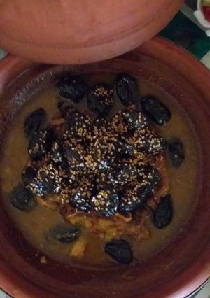 صورة لوصفة اللحم بالبرقوق المغربي