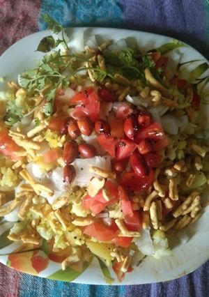पोहा (poha recipe in Hindi) रेसिपी मुख्य फोटो