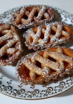 Une photo de Tartelettes à la confiture ☕