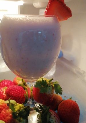 A picture of Strawberry Lassi🍓🍓.