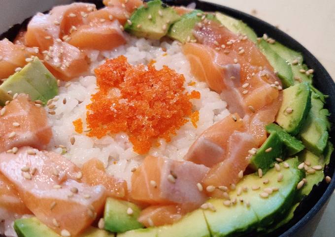 Salmon Sashimi Cake