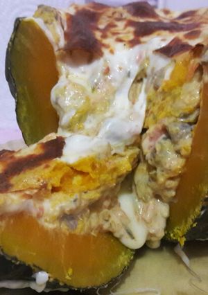 Una foto de Súper zapallo relleno con verduras