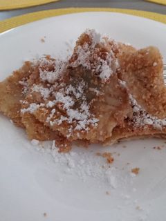 Hagyományos szilvalekváros derelye recept fotója