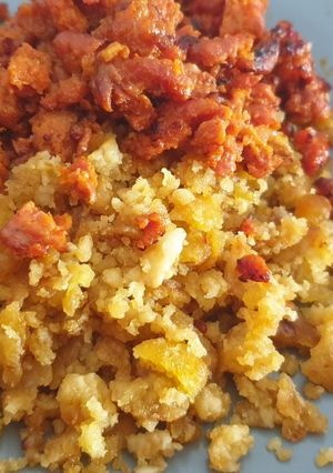 Una foto de Migas con pizcos de chorizo