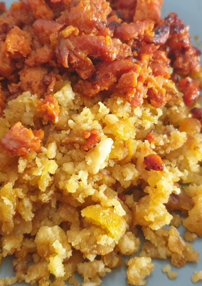 Una foto de Migas con pizcos de chorizo