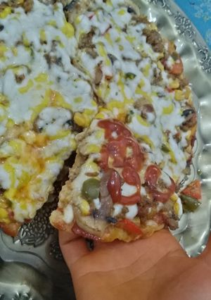 عکسی از دستور پیتزا گوشت و قارچ