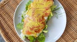 Hình ảnh món Sandwich Cá Hồi Xông Khói