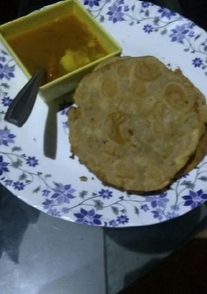 बेड़मी (Bedmi recipe in Hindi) रेसिपी मुख्य फोटो